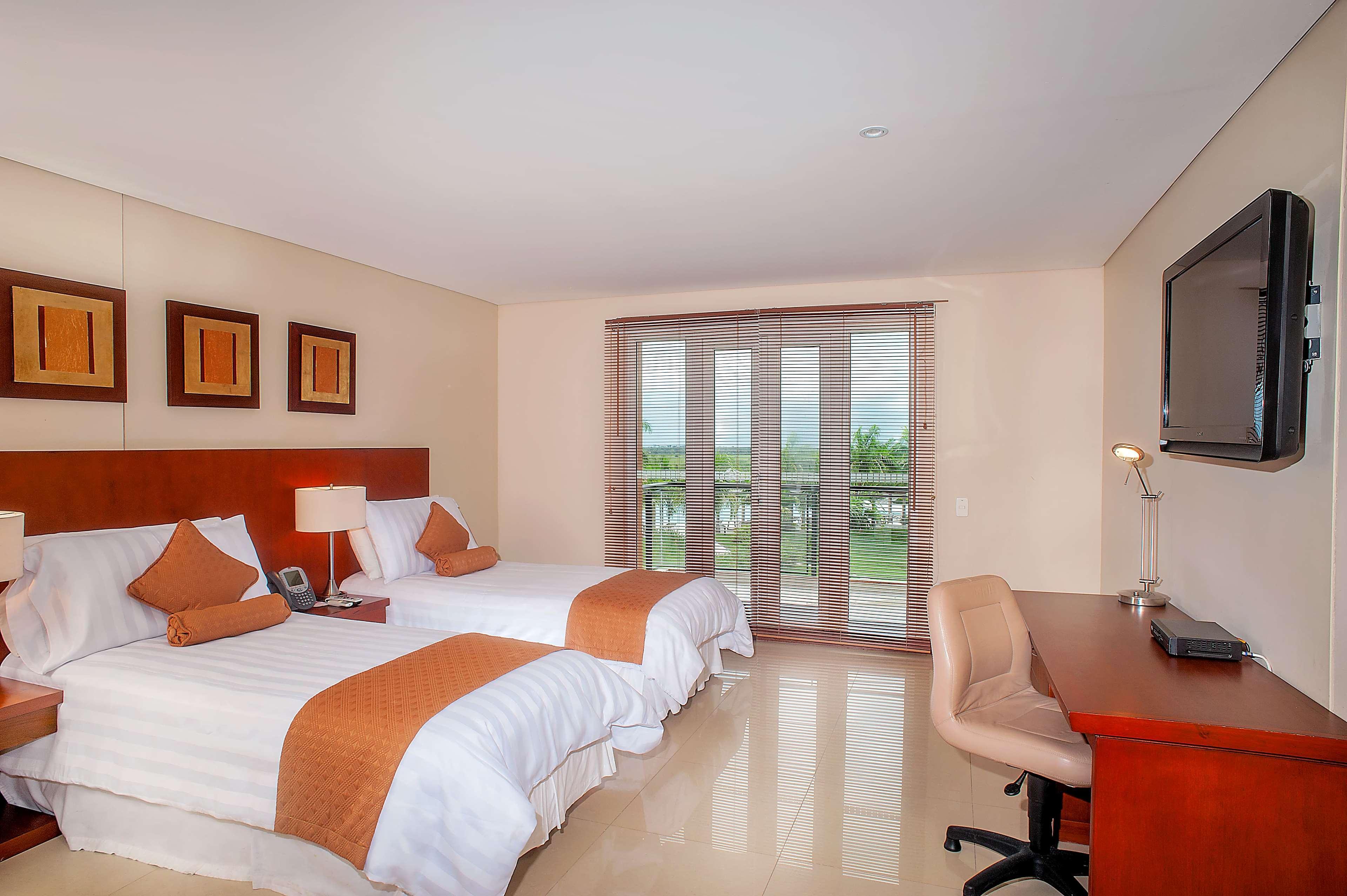 Wyndham Garden Villavicencio Rnt 26993 Рестрепо Экстерьер фото